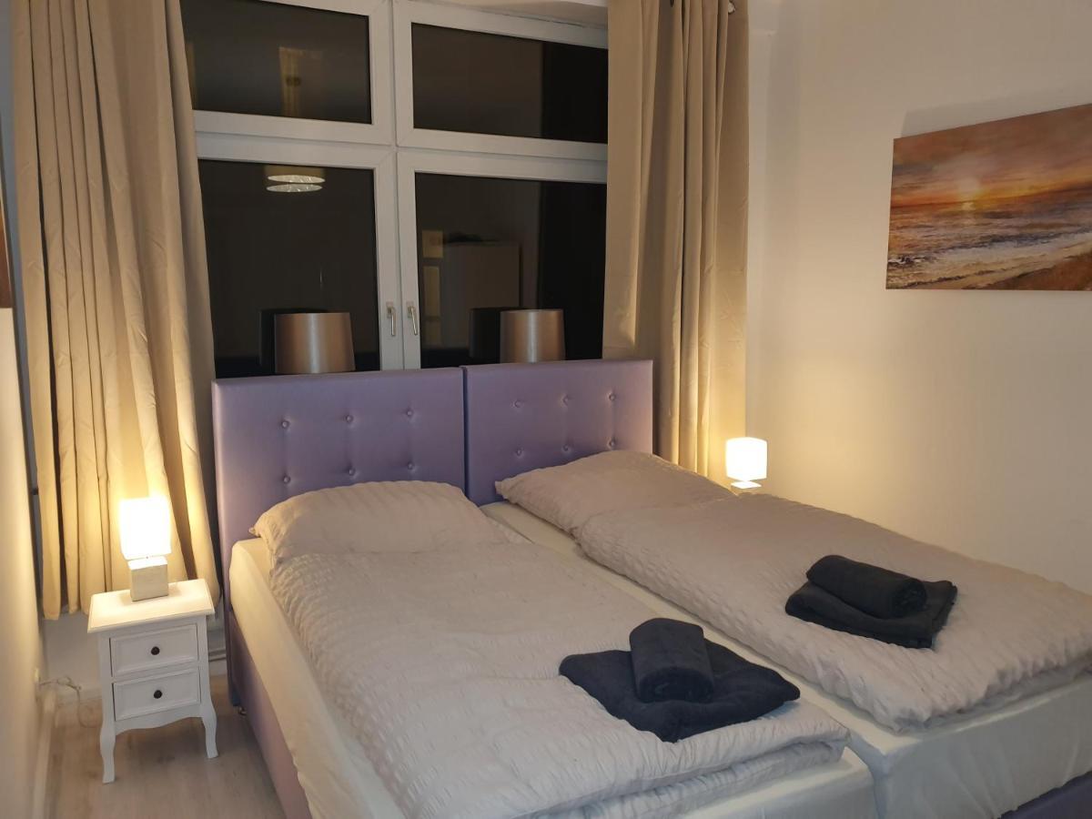 Husum Zentrum Bis 7 Personen. المظهر الخارجي الصورة