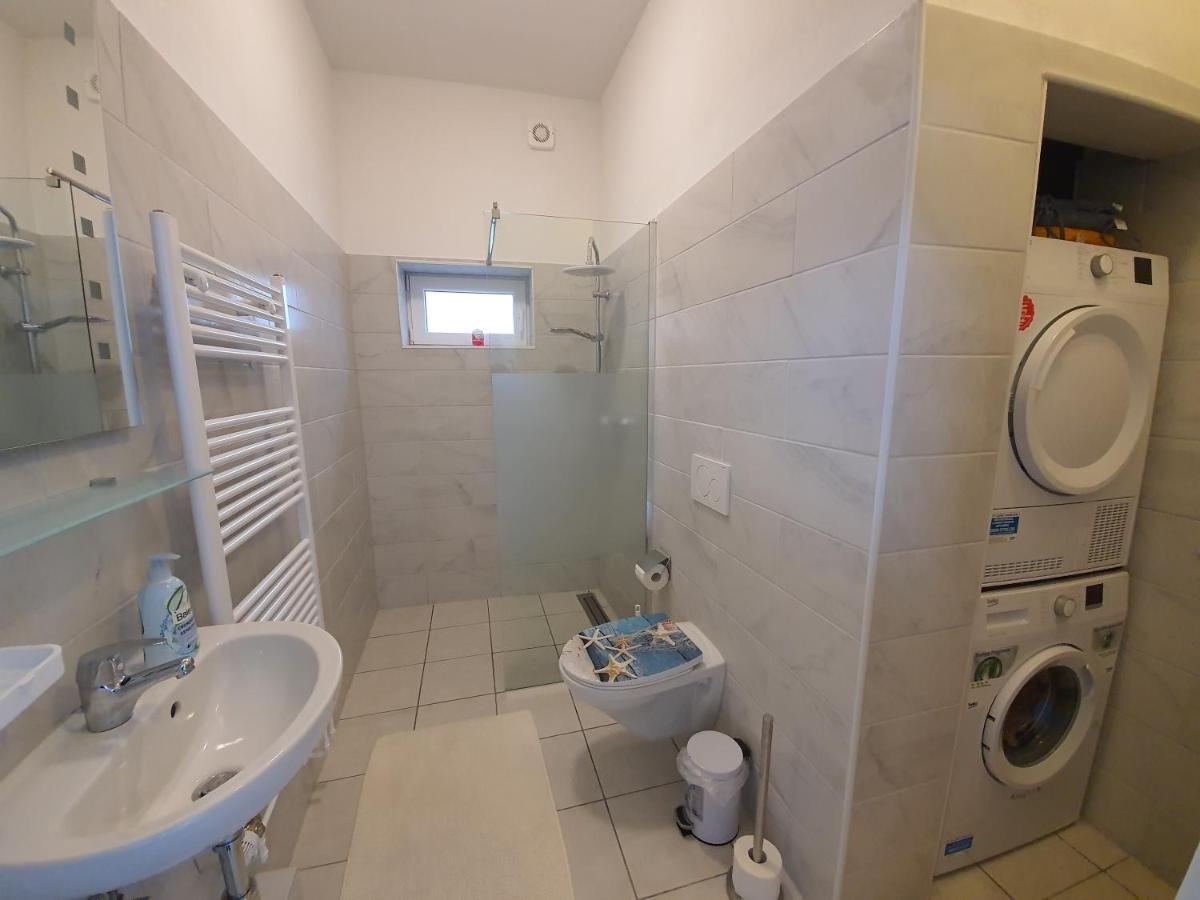 Husum Zentrum Bis 7 Personen. المظهر الخارجي الصورة
